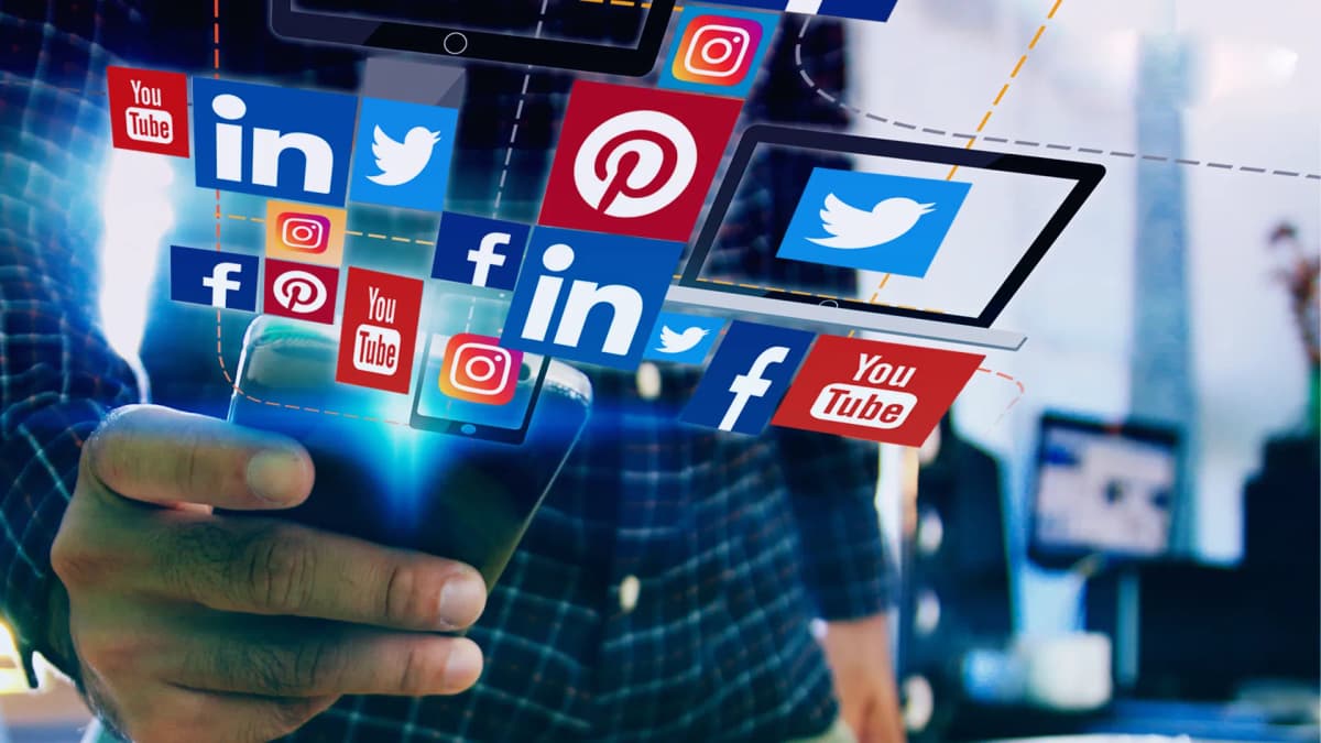 Featured image for Social media checklist bundle